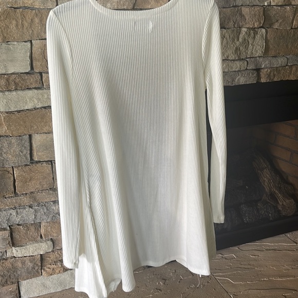 Epic threads girls light weight sweater size L - Picture 2 of 5